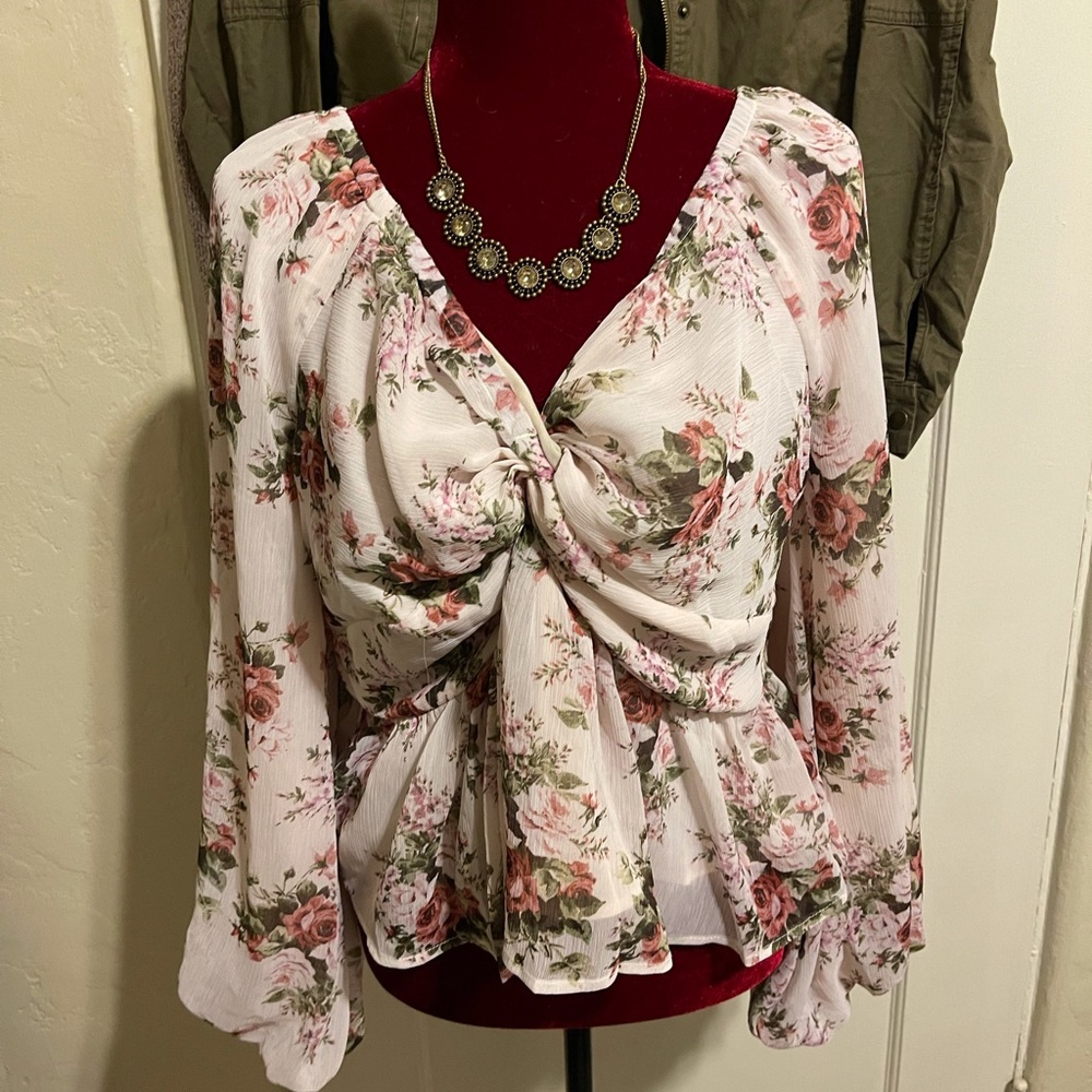 Vici Floral Top